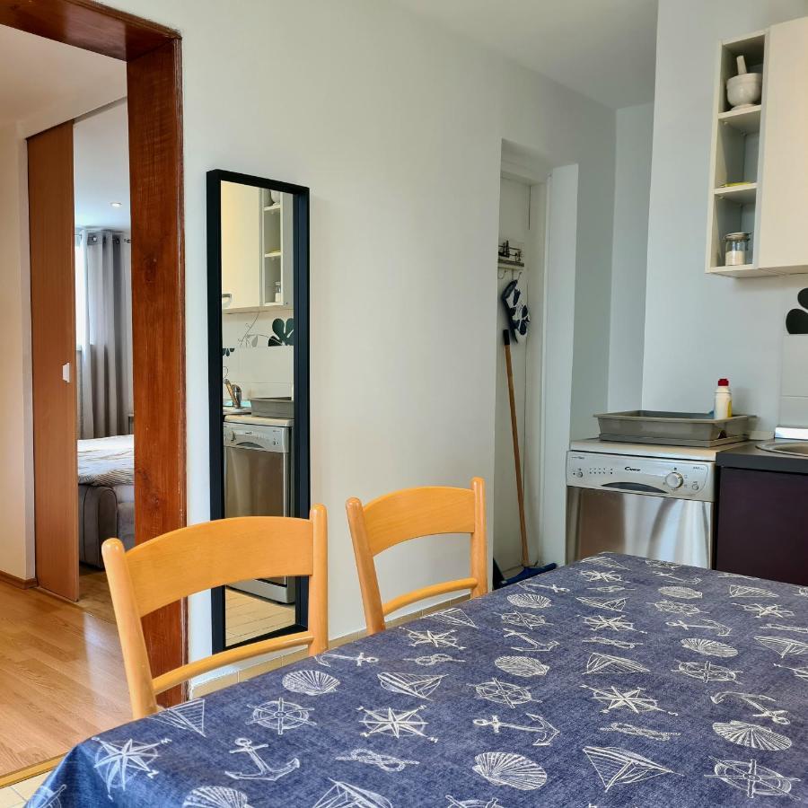 Apartment Sidro Пореч Екстериор снимка